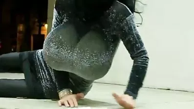 একজন বিবাহিত জাপানী মহিলা বাংলাদেশি video xxx যখন প্রতিবেশীর ছেলের সাথে চোদাচুদি করে তখন তার বয়স কম হয়।