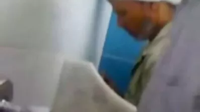 যুবকটি পায়ুপথে সেক্সে ভেঙে পড়ে এবং বাংলাদেশি মেয়েদের সেক্স ভিডিও এটির জন্য অনুশোচনা করেনি