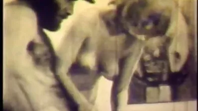 Busty বেনামী বাংলাদেশি চোদা চোদি ভিডিও মেয়ে কাজের আগে বাড়িতে তৈরি পর্ন জন্য সাইন আপ
